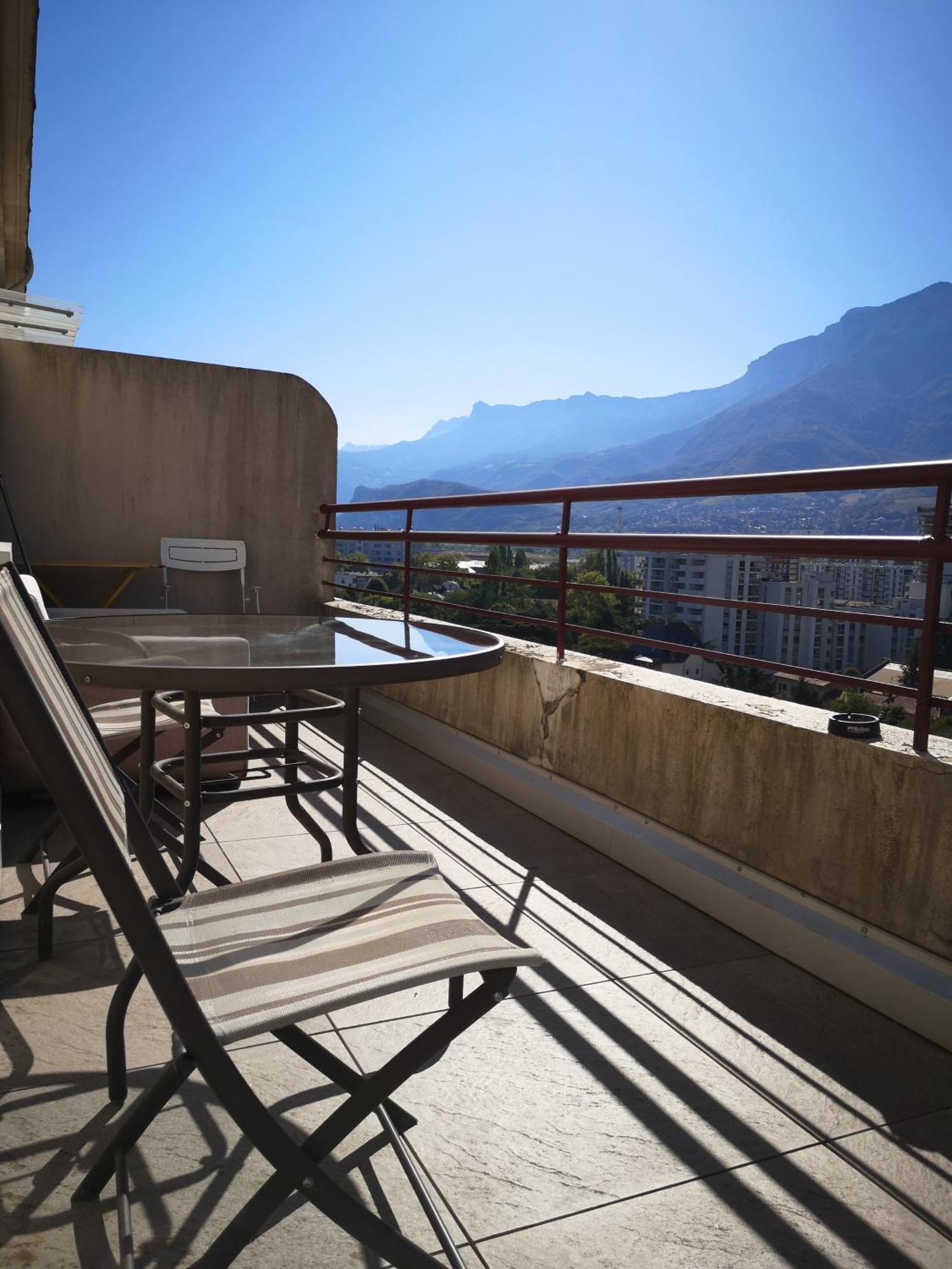 Les Terrasses De Liberation Lägenhet Grenoble Exteriör bild